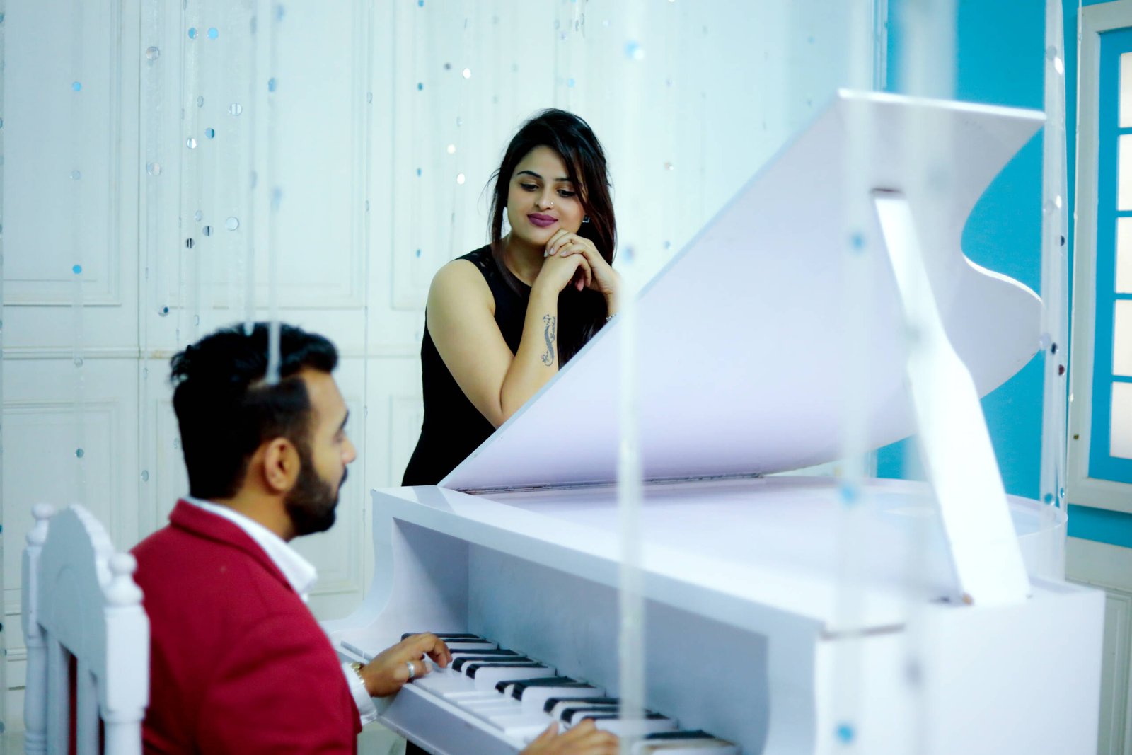 Sarthak and Surbhi Pre-Wedding Photograph